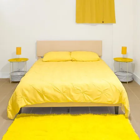 Yellow Sand Brooklyn Retreat
